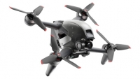 FPV dron podle DJI: něco mezi Mavic a z&aacute;vodn&iacute; kopt&eacute;rou